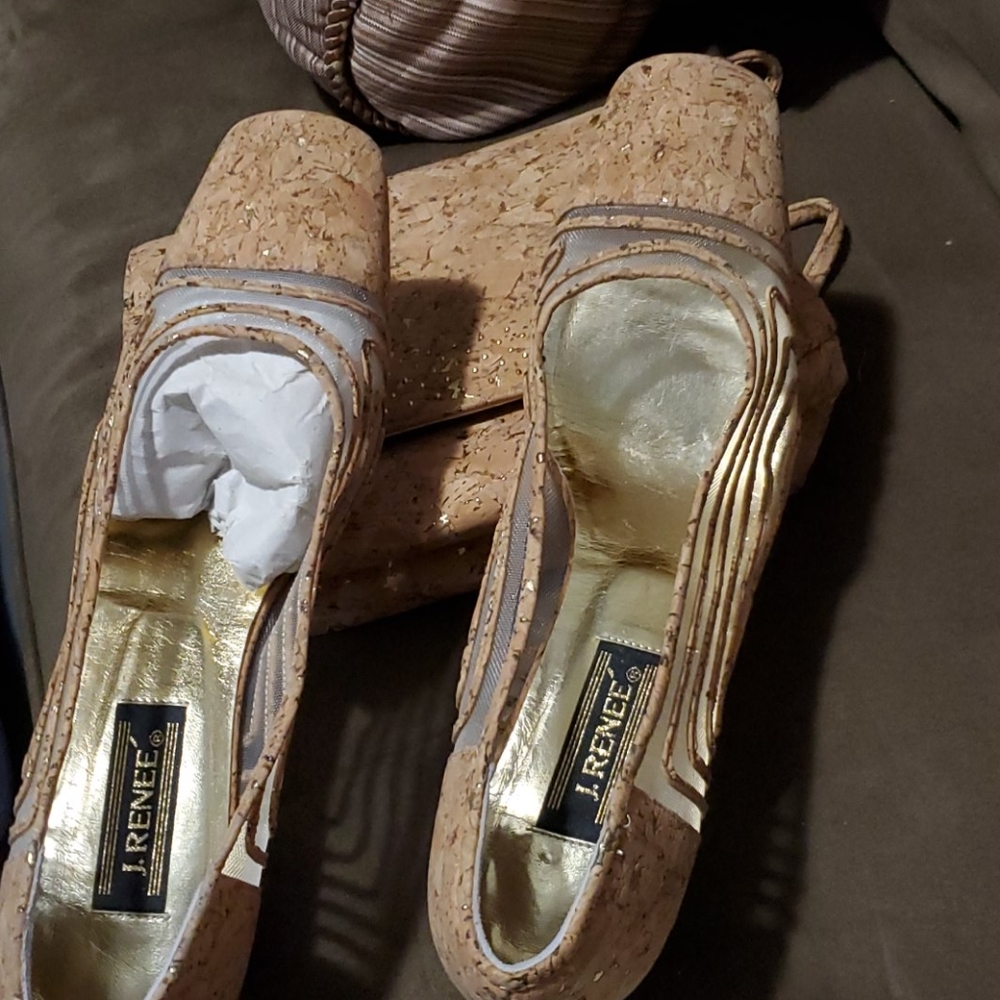 Women JRenee Cork mesh shoes + bonus sz 11M